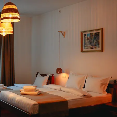 Bark - Hotel Braşov